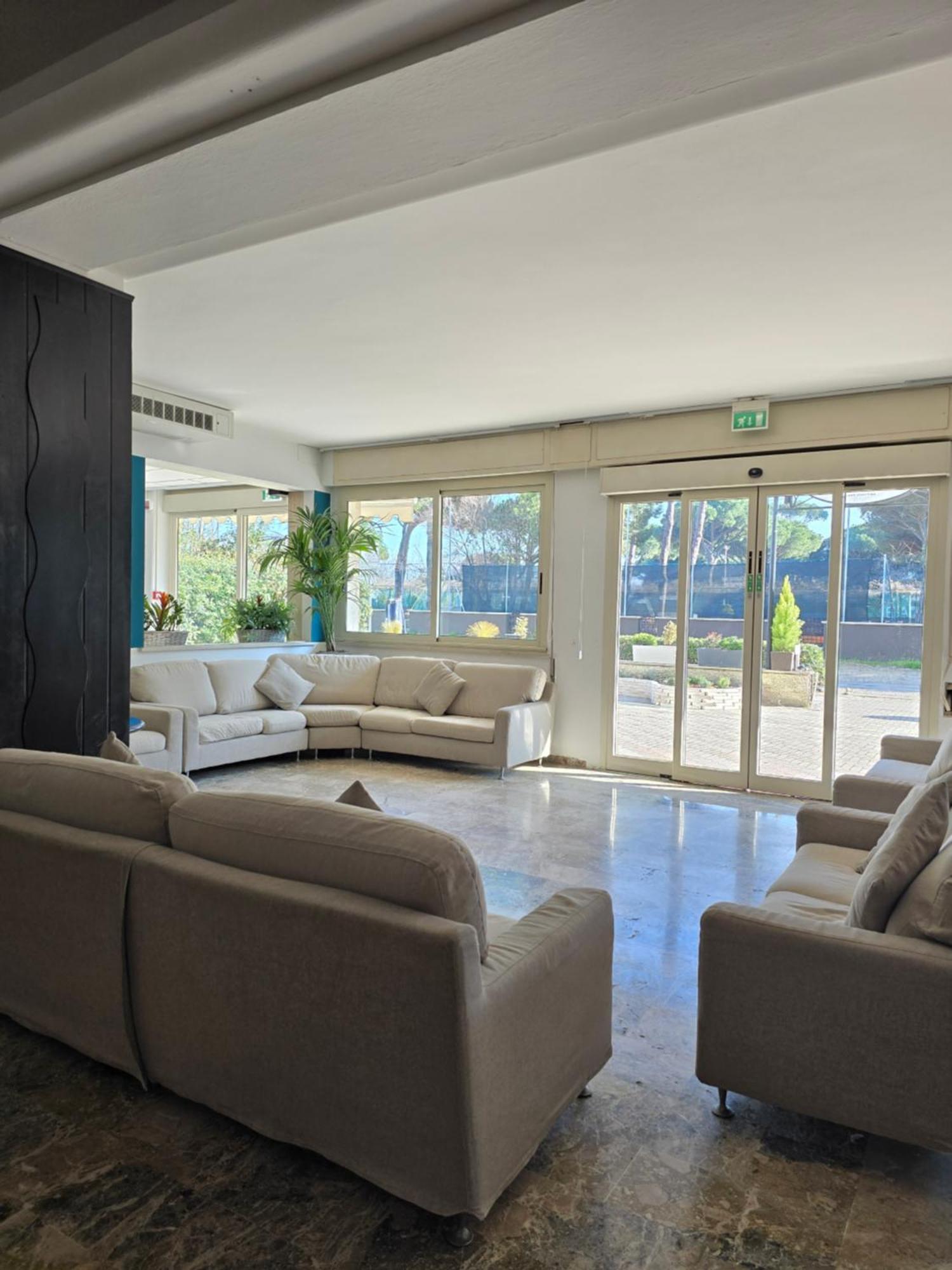 Hotel Helios Beach Milano Marittima Kültér fotó