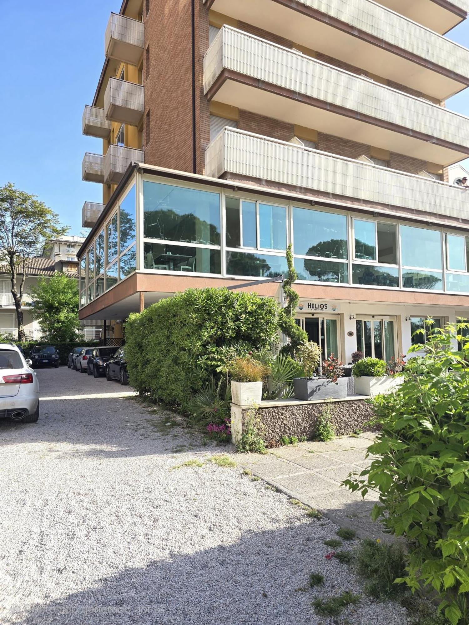 Hotel Helios Beach Milano Marittima Kültér fotó